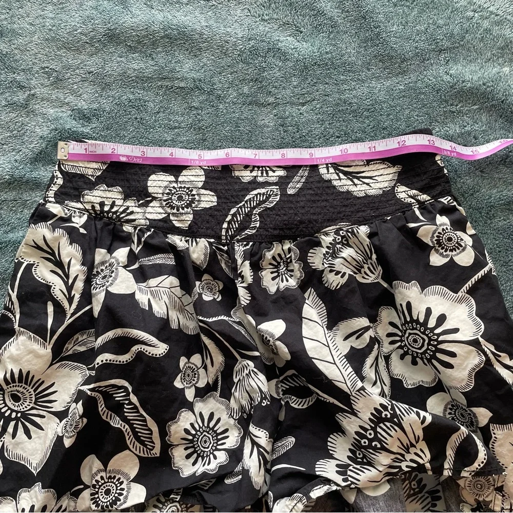 Maeve by Anthropologie Escape Floral Shorts‎ size 2 100% cotton